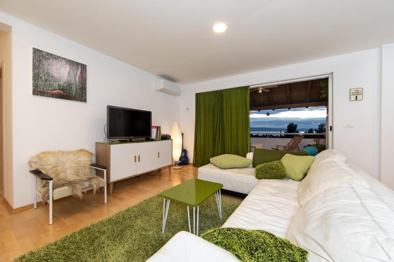 Lux Apartment Tucepi Exterior photo