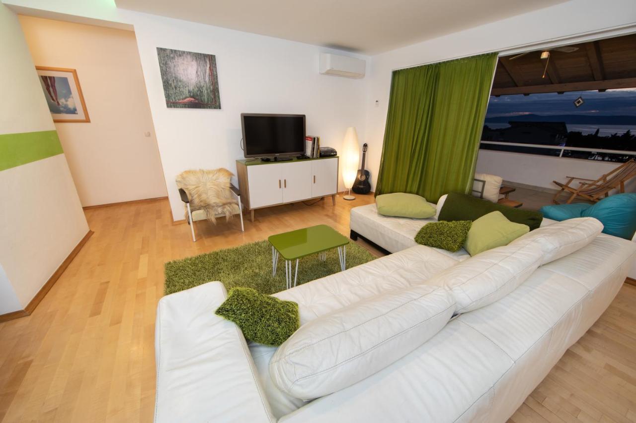 Lux Apartment Tucepi Exterior photo