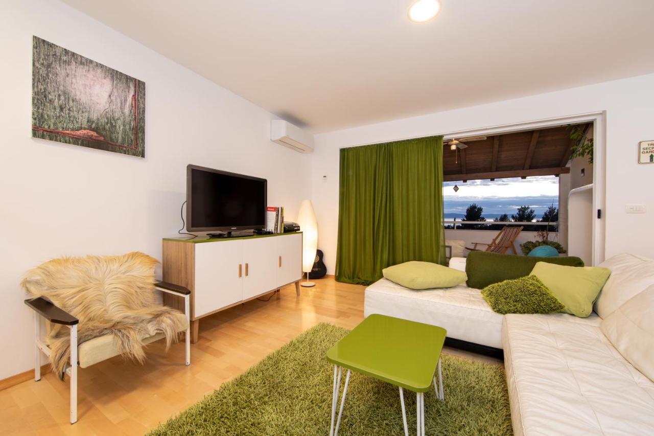 Lux Apartment Tucepi Exterior photo